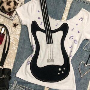 Original White Guitar Print Age-Reducing Slim Fit Short Sleeve T-Shirt For Women